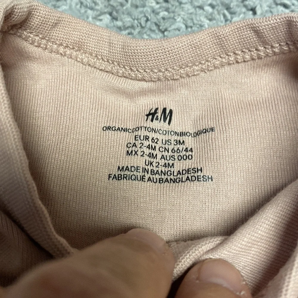 Baby girl onesie‎